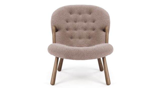 The Clam – Cappuccino Vegan Sherpa, Lounge Chair