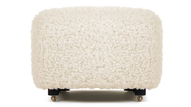 The Tired Man – White Long Hair Sherpa, Ottoman