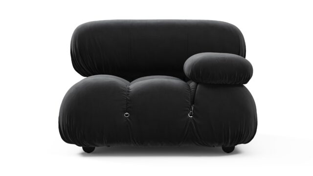 The Bellini – Black Velvet, Right Arm