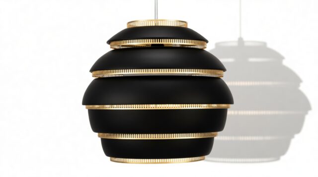 The Beehive – Black