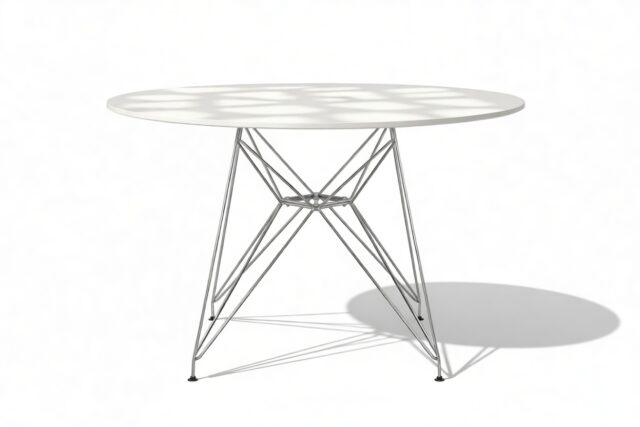 The Eiffel – Dining Table