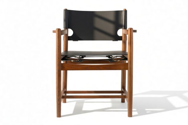 The Asger – Deep Black Vegan Leather, Armchair