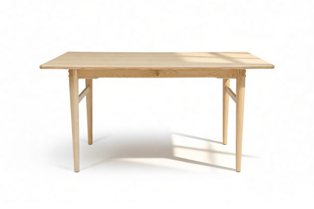 The Wegner Table – Ash