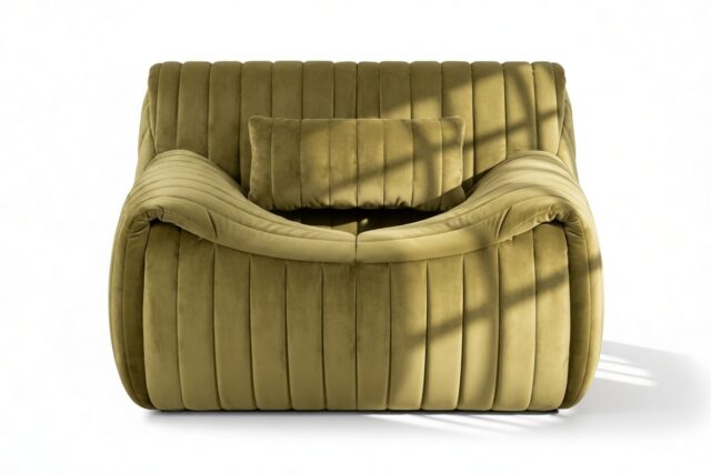 The Sandra – Olive Green Velvet, Lounge Chair
