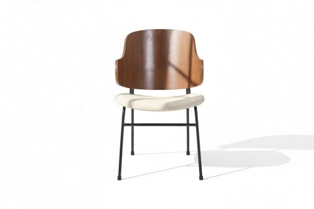 The Penguin – Dining Chair