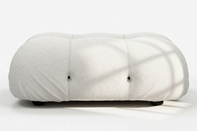 The Bellini – White Boucle, Ottoman