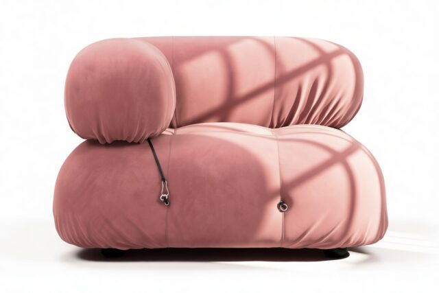 The Bellini – Blush Pink Velvet, Left Corner