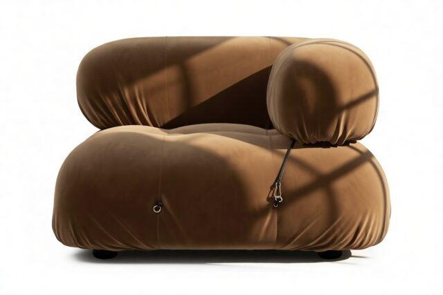 The Bellini – Mocha Velvet, Right Corner