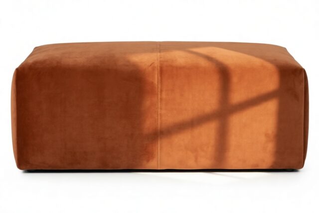 The Bambole – Apricot Velvet, Ottoman