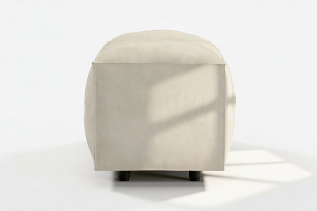The Extrasoft – Eggshell Vegan Suede, S Armrest