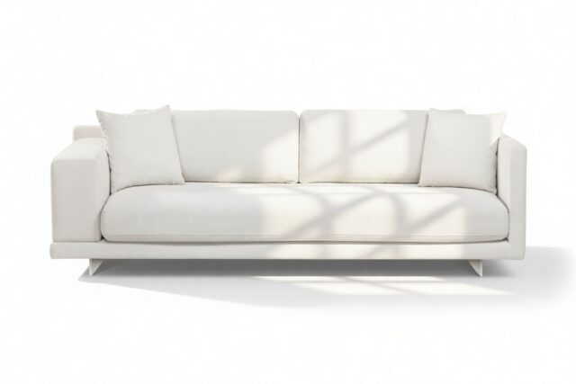 The Arturo – Three Seater (Left Arm)