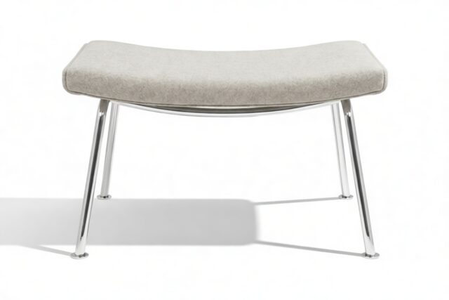 The Wing – Wheat Gray Wool, Ottoman